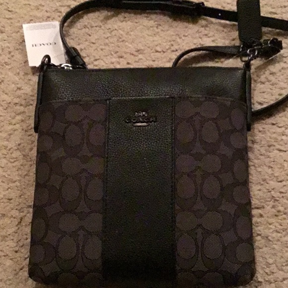 Coach  black kitt signature jacquard crossbody - Picture 6 of 10